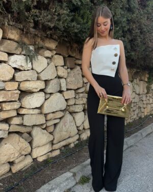 Mono Isadora