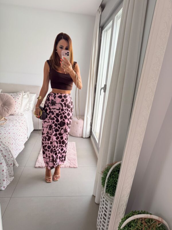 Falda Estela